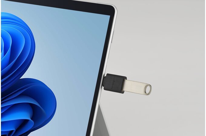 Kensington USB-C to USB-A Adapter - K33477WW - Image 7