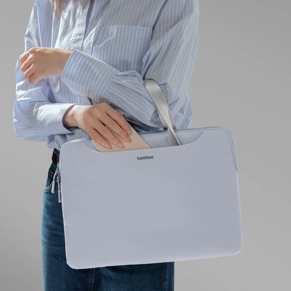 Tomtoc Theher A21 13.5-Inch Laptop Handbag – Sleek Protection for Your Laptop - Image 6
