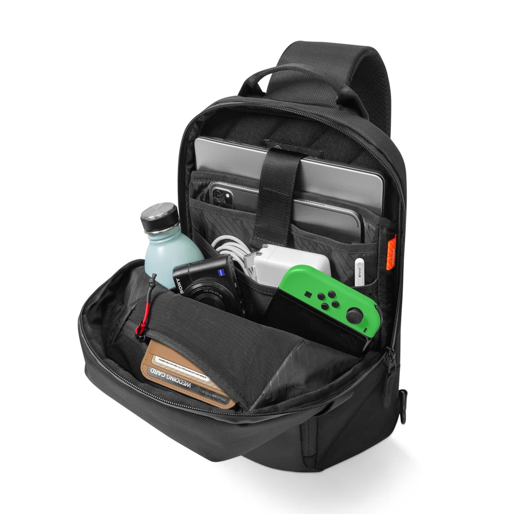Tomtoc Navigator T24 Sling Bag | Sleek and Functional Everyday Carry - Image 7