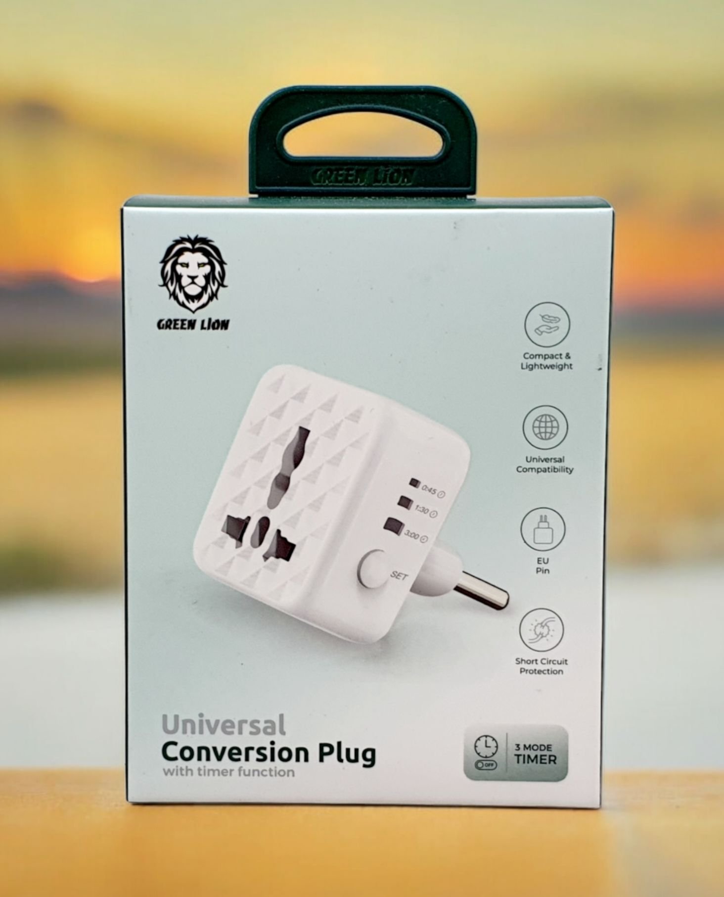Green Lion Universal Adapter in White - GNUCONUKPLWH - Image 3