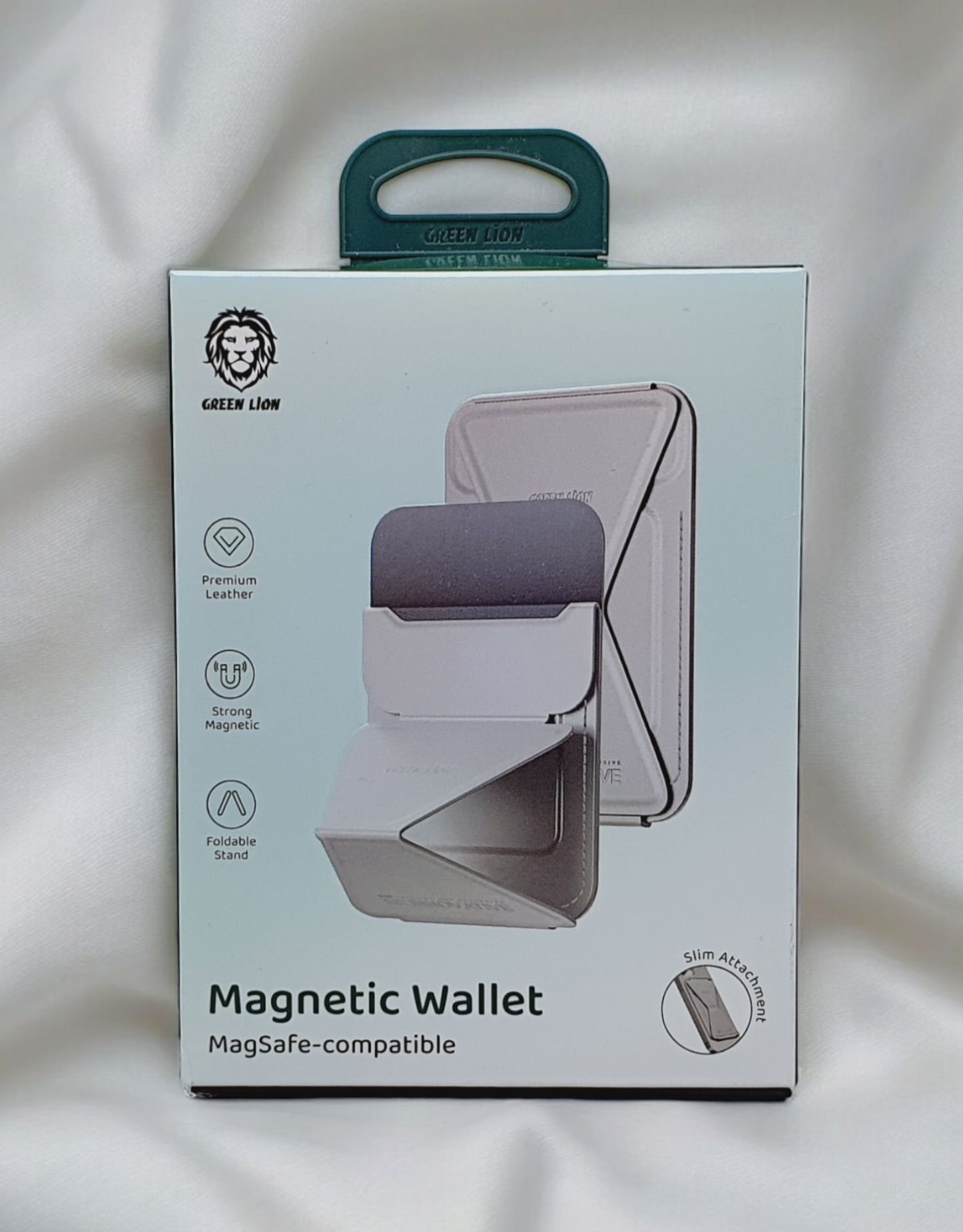 Green Lion Magnetic Wallet with MagSafe - Image 4