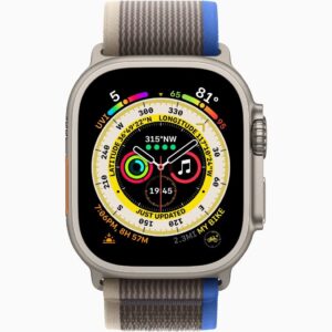 APPLE WATCH ULTRA 49MM TITANIUM CASE BLUE/GREY TRAIL LOOP - Medium/Large.