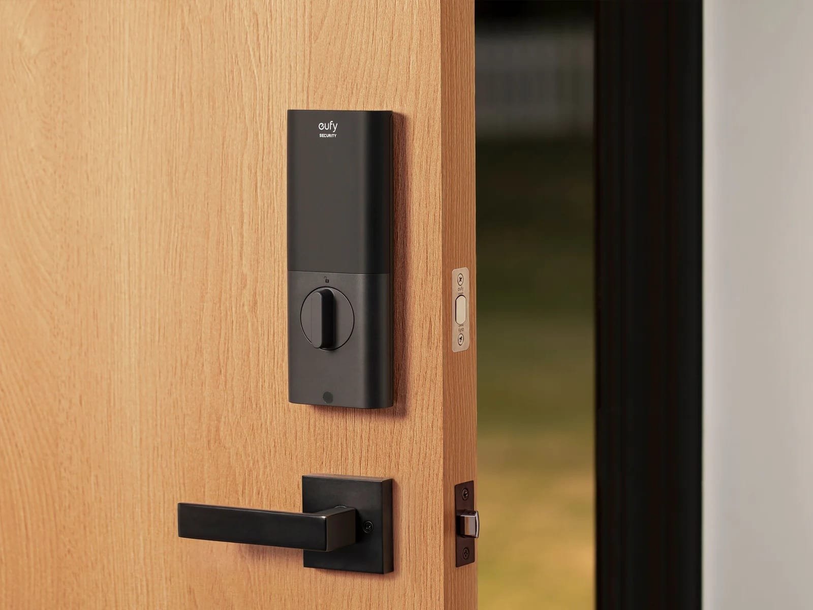 EUFY SECURITY S330 VIDEO SMART LOCK 3 IN 1 BLACK E8530KY1 - Image 3