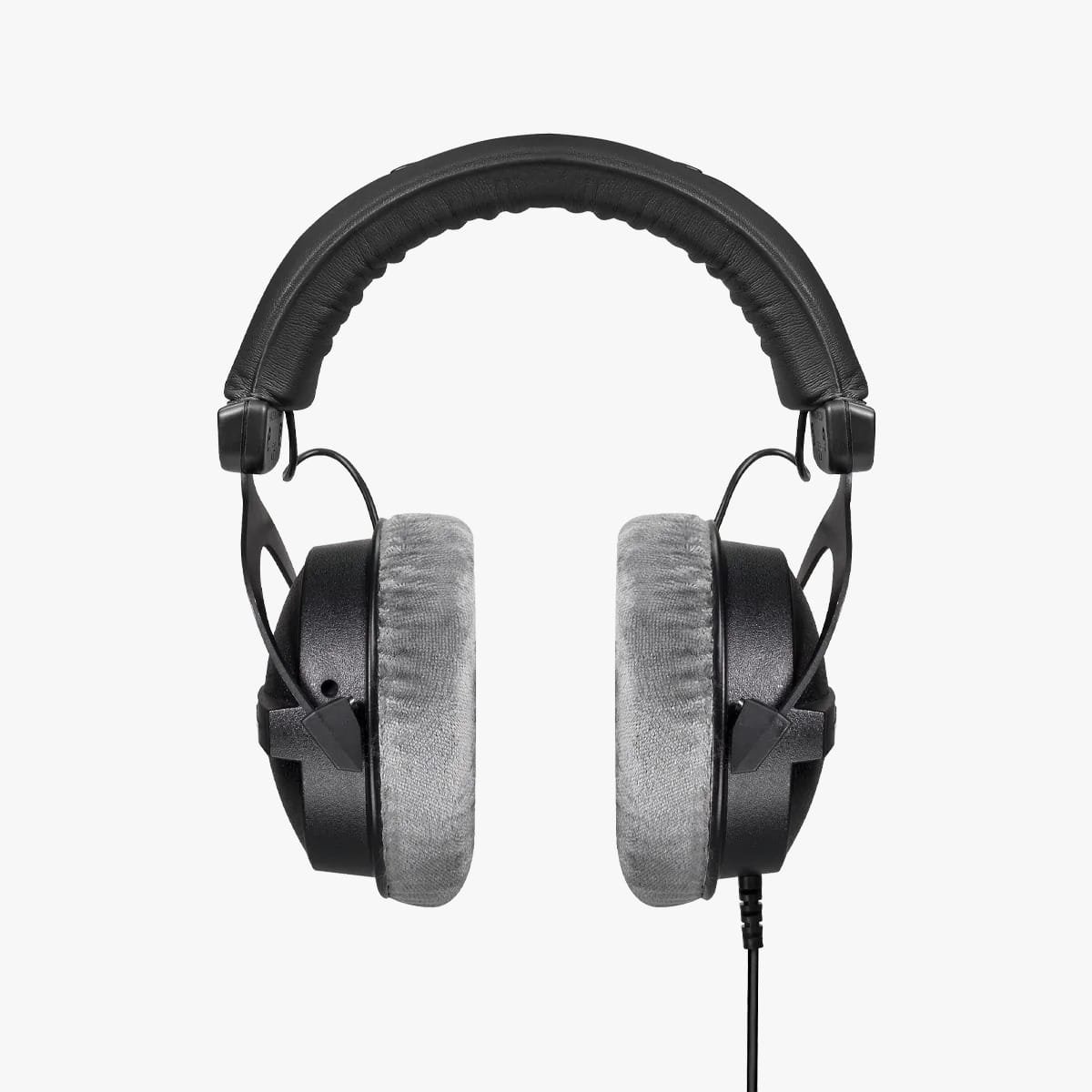 Beyerdynamic DT 770 Pro 250 Ohms Studio Headphones: Professional Grade, High-Fidelity Sound, Ideal for Studio Monitoring and Critical Listening - Image 2