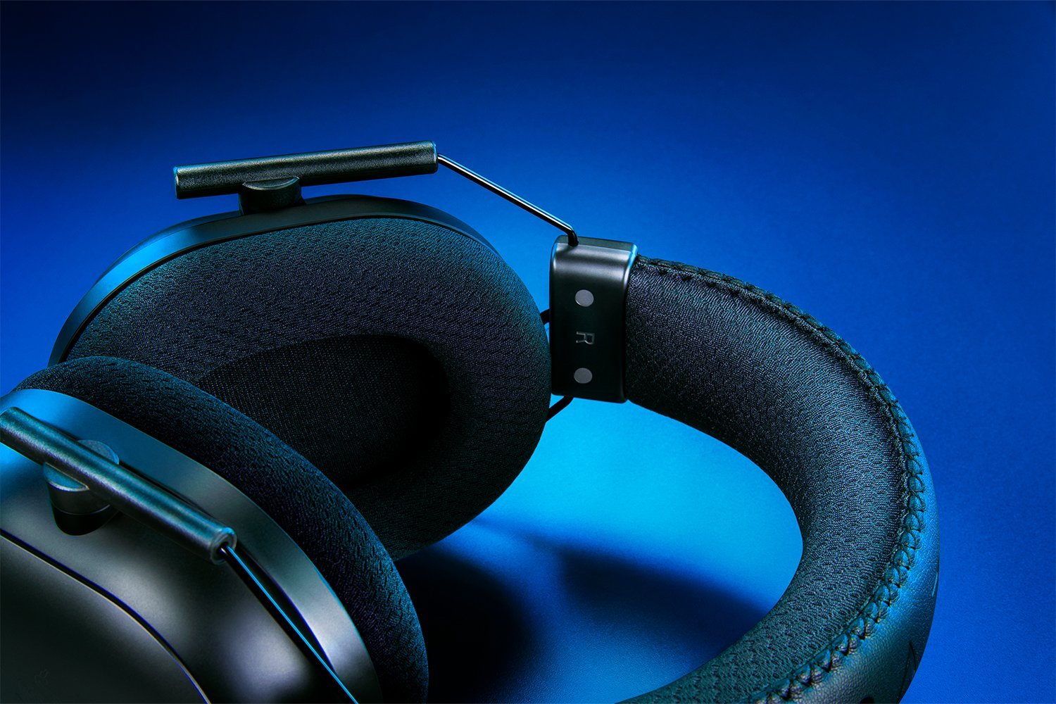 Razer BlackShark V2 Pro Gaming Headset for PlayStation (Black, RZ04-04530500-R3G1) - Wireless Audio for Competitive Gaming - Image 2
