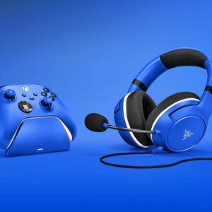 RAZER ESSENTIAL DUO BUNDLE FOR XBOX - BLUE(KAIRA X FOR XBOX CHARGING STAND FOR XBOX CONTROLLER) RZ82-03970100-B3M1