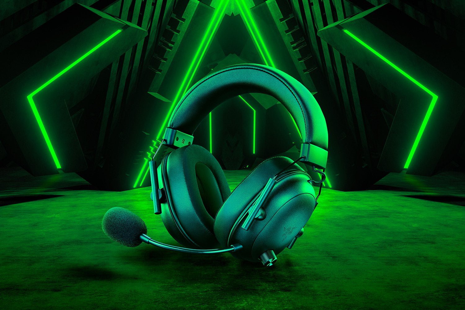 RAZER BLACKSHARK V2 HYPERSPEED GAMING HEADSET - Image 2