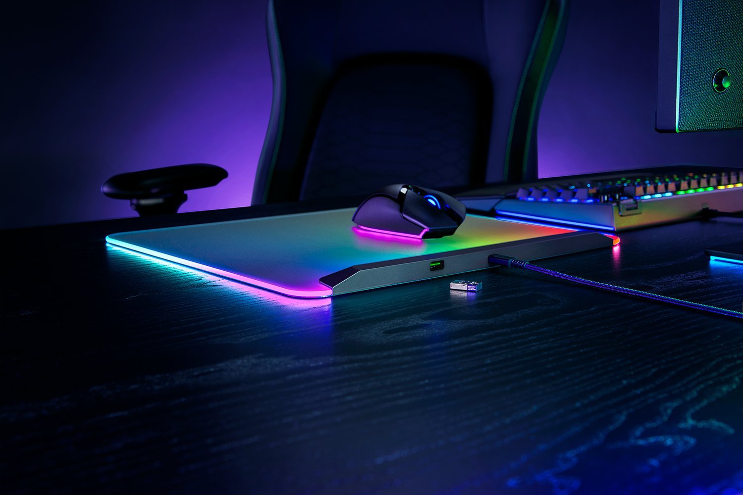 Razer Firefly V2 Pro RGB Gaming Mouse Mat (RZ02-04920200-R3M1) - Ultra-Smooth Surface with Customizable Chroma Lighting - Image 5