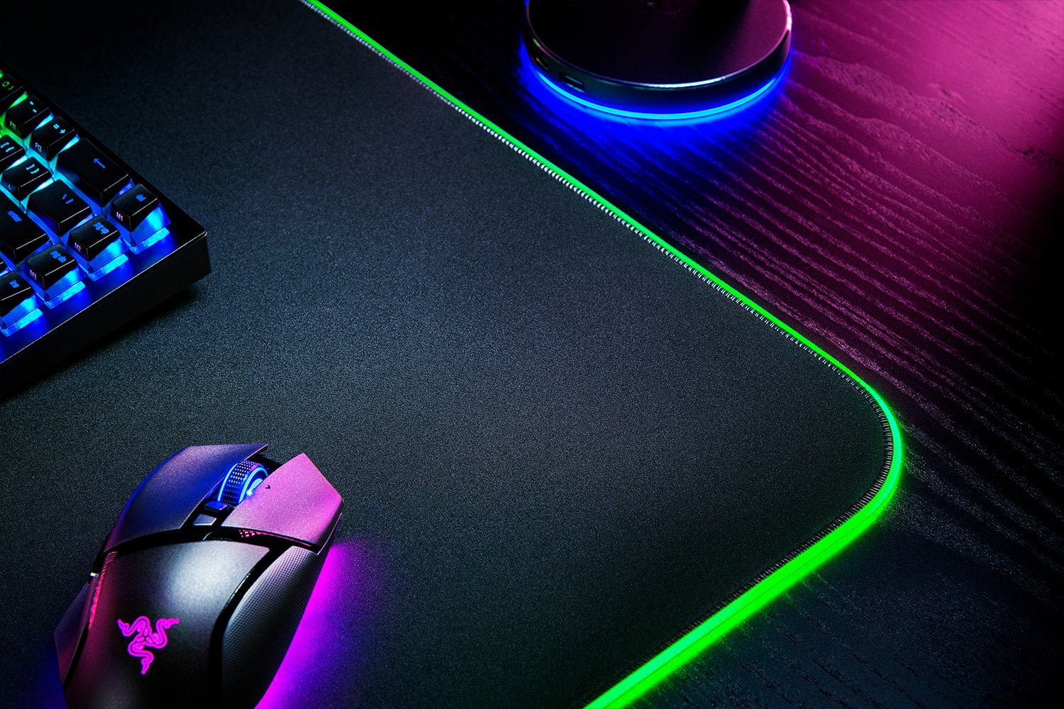 RAZER GOLIATHIS CHROMA 3XL MOUSE MAT RZ02-02500700-R3M1 - Image 2