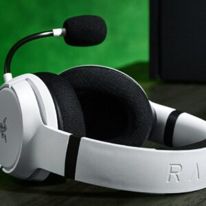 RAZER KAIRA WIRED GAMING HEADSET FOR XBOX XS WHITE SERIES RZ04-03970300-R3M1