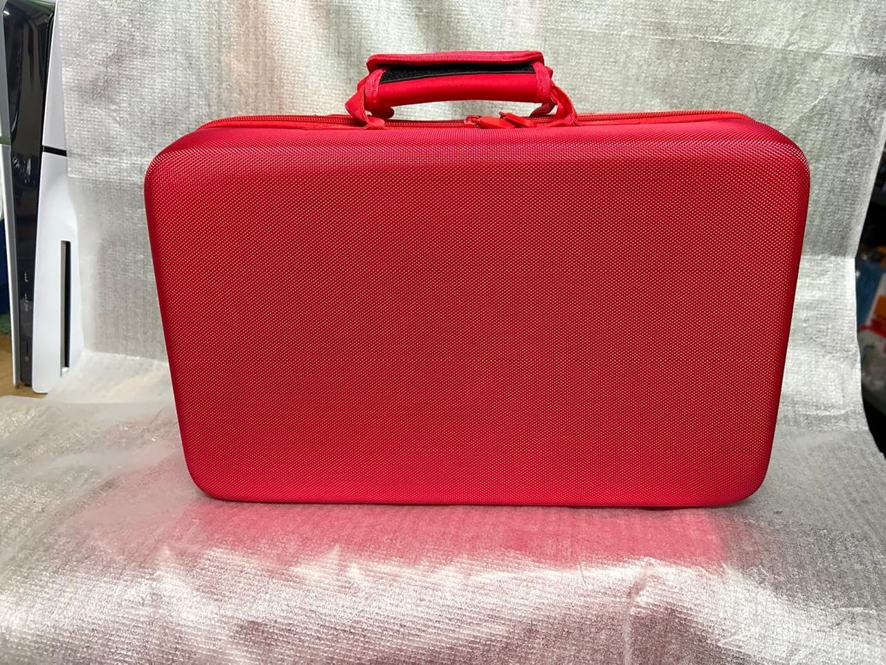 PS5 SLIM BAG RED - Image 6