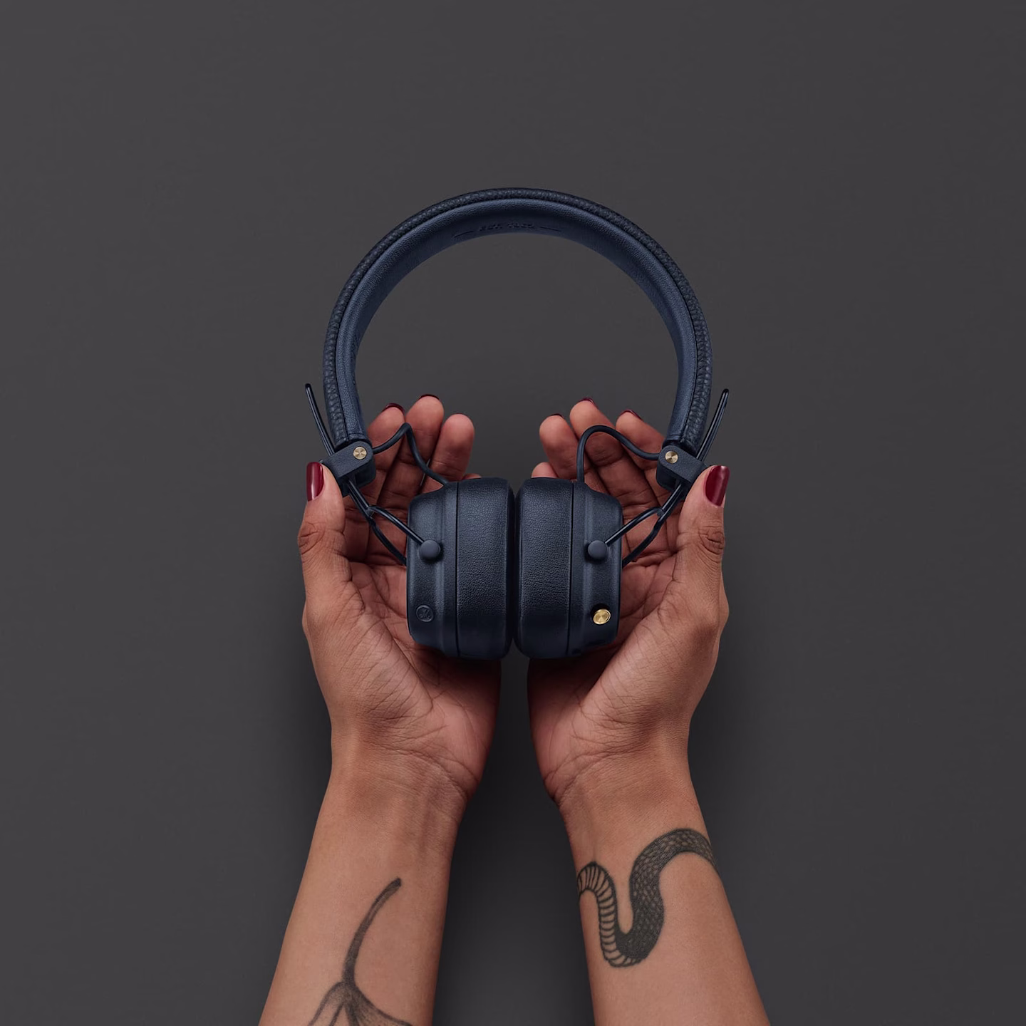 MARSHALL MAJOR V ON EAR WIRELESS HEADPHONE MIDNIGHT BLUE MAJOR V BLU - Image 6