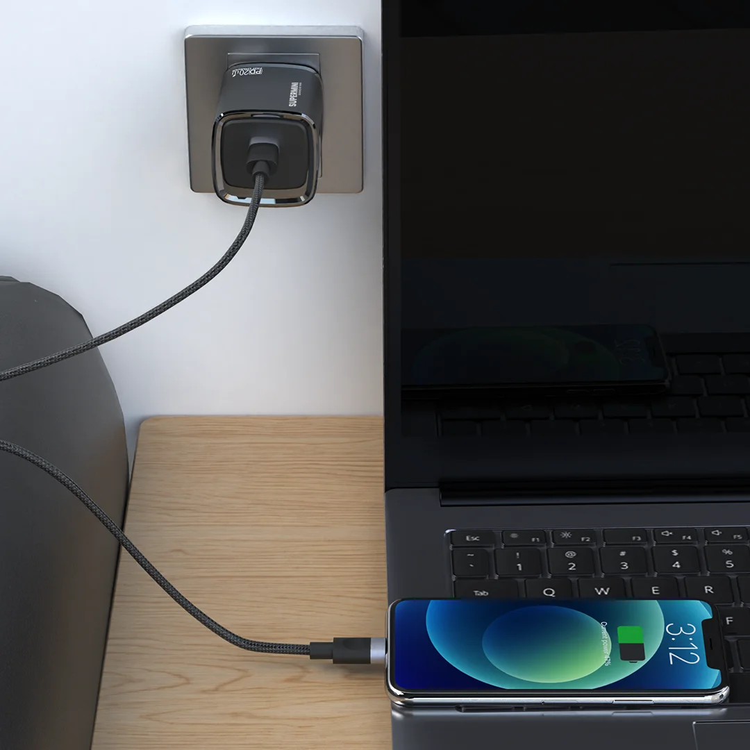 PAWA SUPERMINI TRAVEL CHARGER TYPE C PORT PD20 WITH BRAIDED LIGHTNING CABLE BLACK PW-TCSP20UL-BK - Image 2
