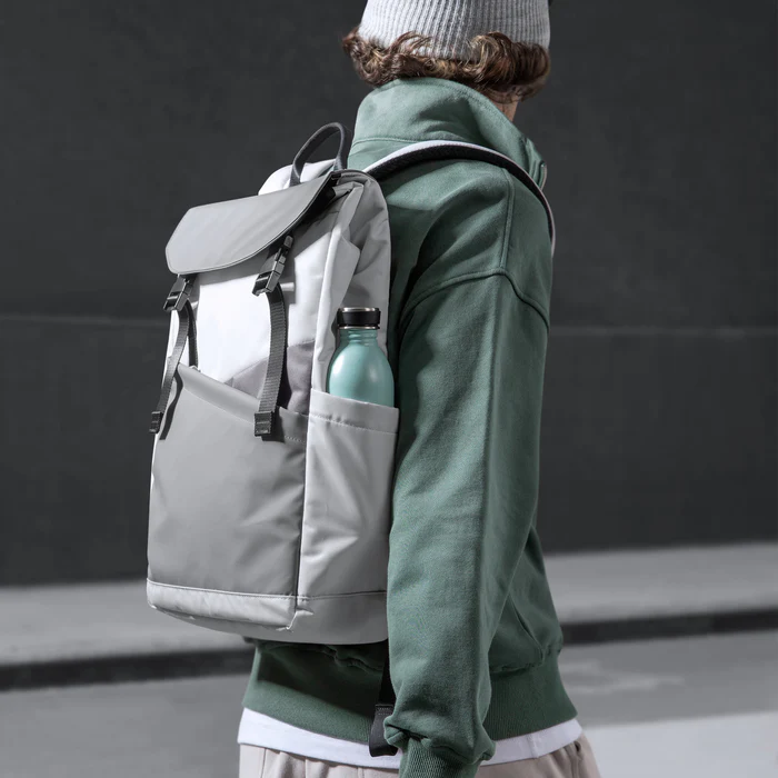 TOMTOC SLASH T64 FLIP LAPTOP BACKPACK TEPHRA T64M1G1 - Image 5
