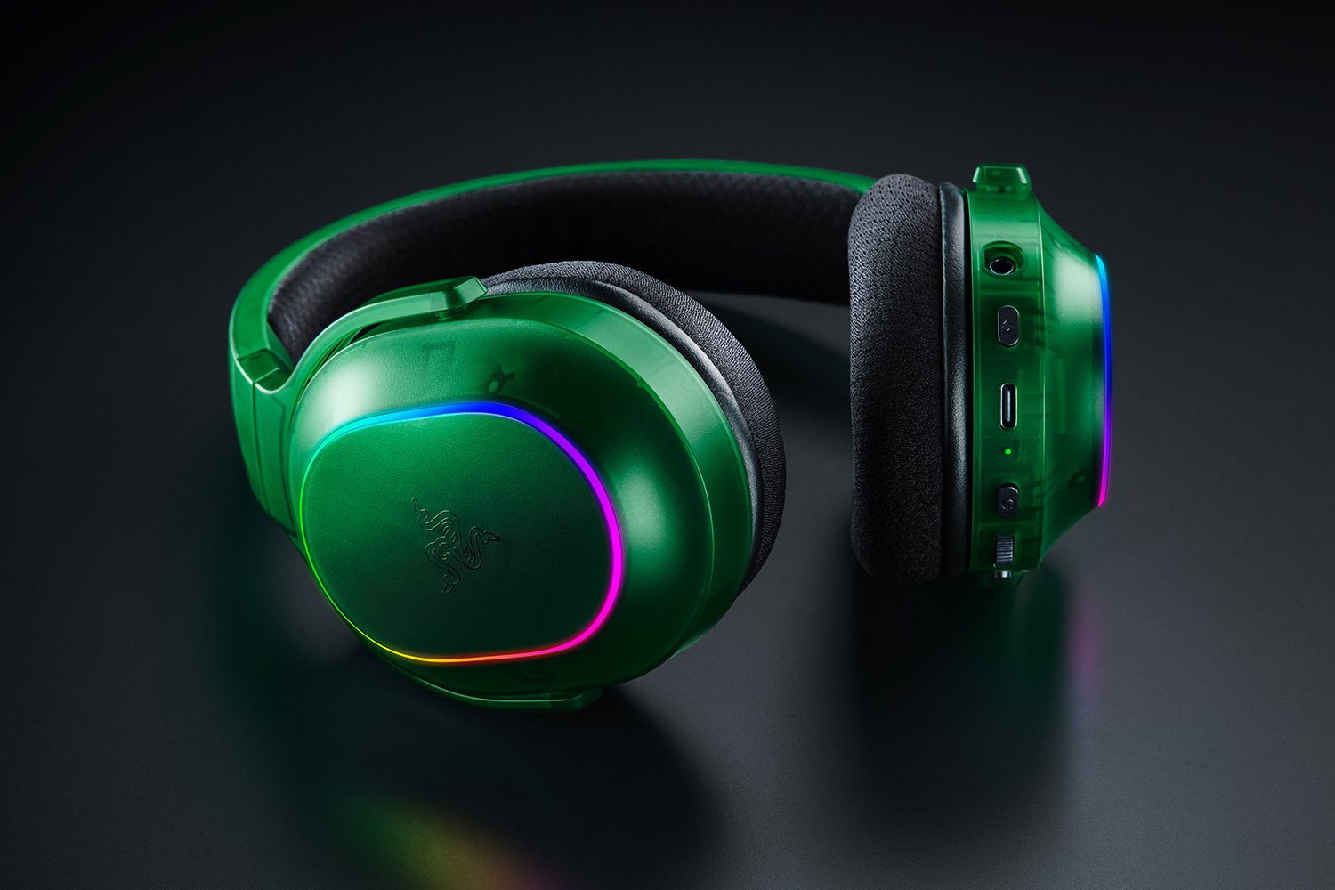 RAZER BARRACUDA X CHROMA WIRELESS GAMING HEADSET PHANTOM GREEN RZ04-05220300-R3M1 - Image 4