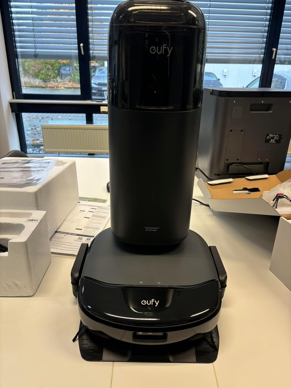 EUFY S1 GROUNDBREAKING FLOOR WASHING ROBOT VACUUM WITH ALL IN ONE STATION T2071G11 - Image 9
