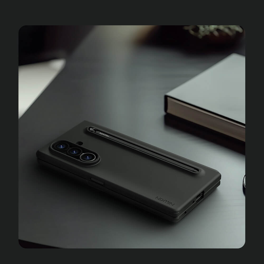 NILKIN SAMSUNG Z FOLD 7 CASE WITH PEN BLACK - Image 10