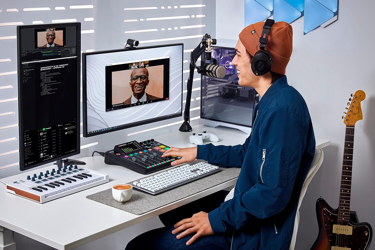 RODECASTER PRO II INTEGRATED AUDIO PRODUCTION STUDIO BLACK - Image 10