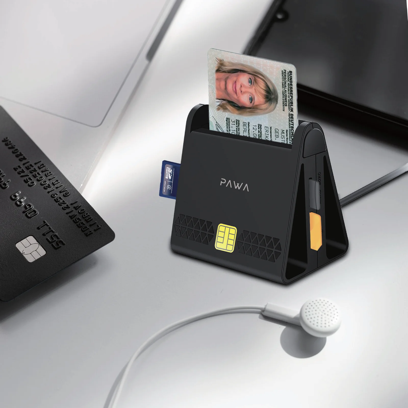 PAWA MULTI SLOTS SMART CARD READER BLACK PWATCDR143-BK - Image 2
