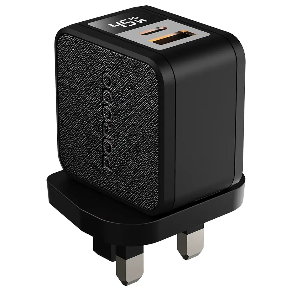 PORODO QUANTUM GAN 45W MULTI PORT CHARGER WITH DIGITAL DISPLAY BLACK PDFWCH096BK - Image 2