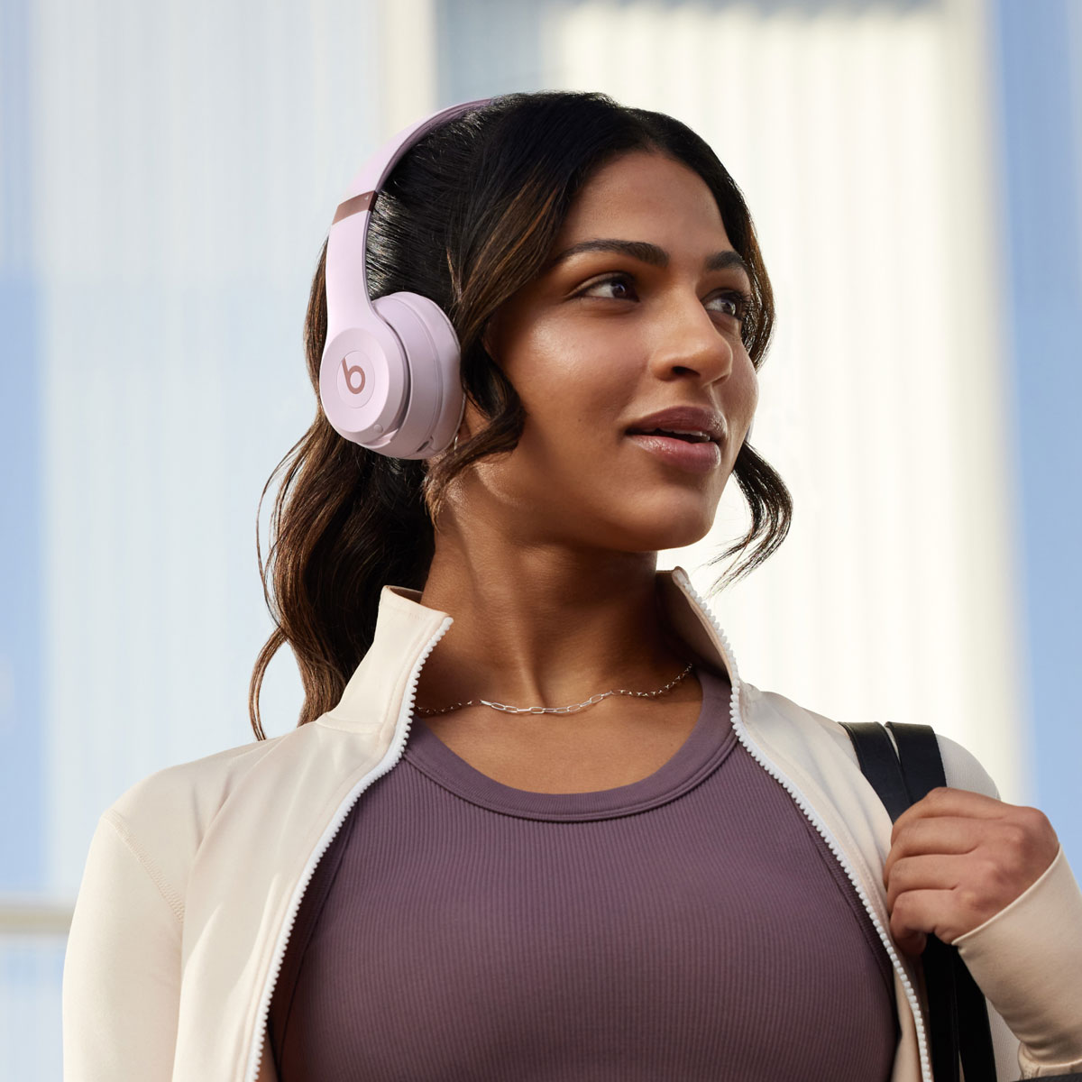 BEATS SOLO 4 WIRELESS HEADSET SLATE BLUE MUW43 - Image 4